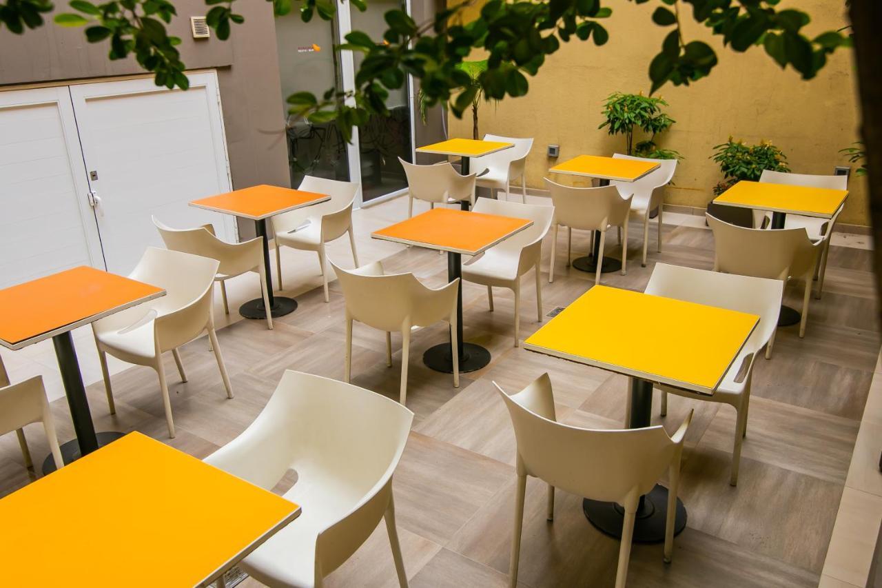 Roberta Rosa De Fontana Suites Росарио Екстериор снимка